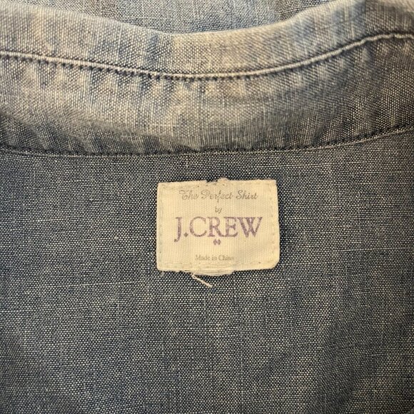 J Crew Women's Light Chambray Button-down Shirt, Size L - Picture 3 of 7